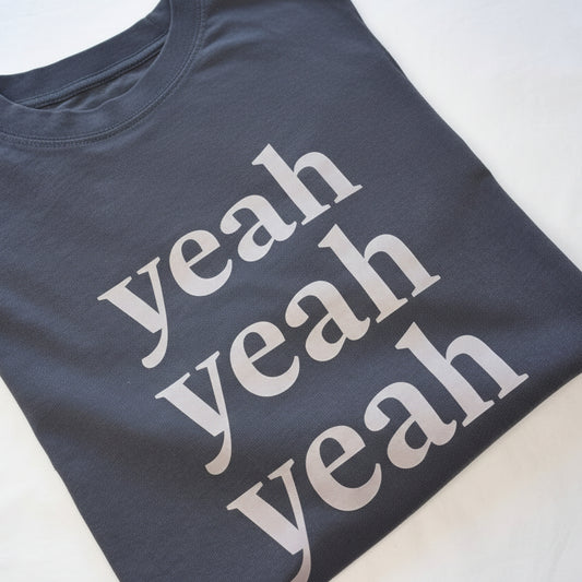 Yeah Yeah Yeah Oversized Statement t-shirt - This is Mabel