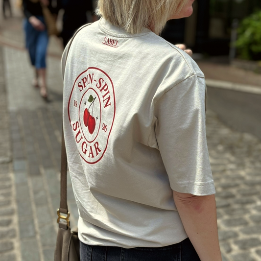 Spin Spin Sugar oversized t-shirt with retro cherry graphic
90s music-inspired slogan tee by Mabel