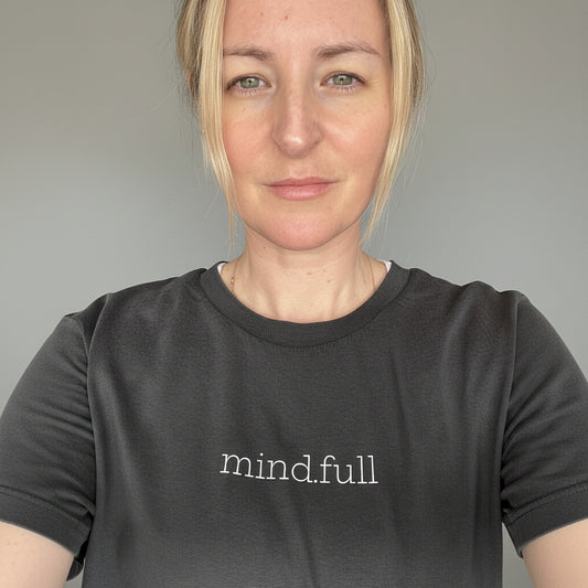 MIND.FULL unisex fit Organic Cotton T-shirt - This is Mabel