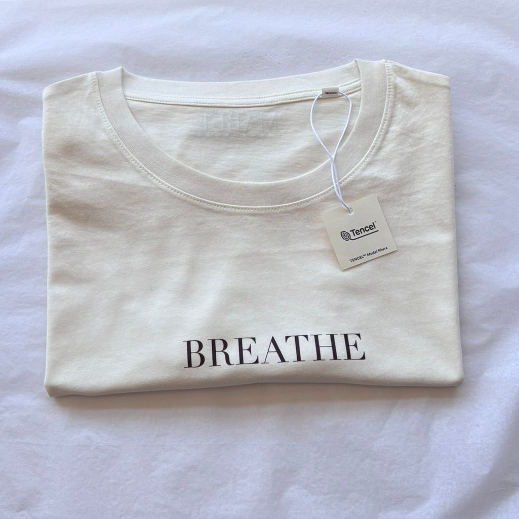 BREATHE Cream lightweight Statement T-Shirt