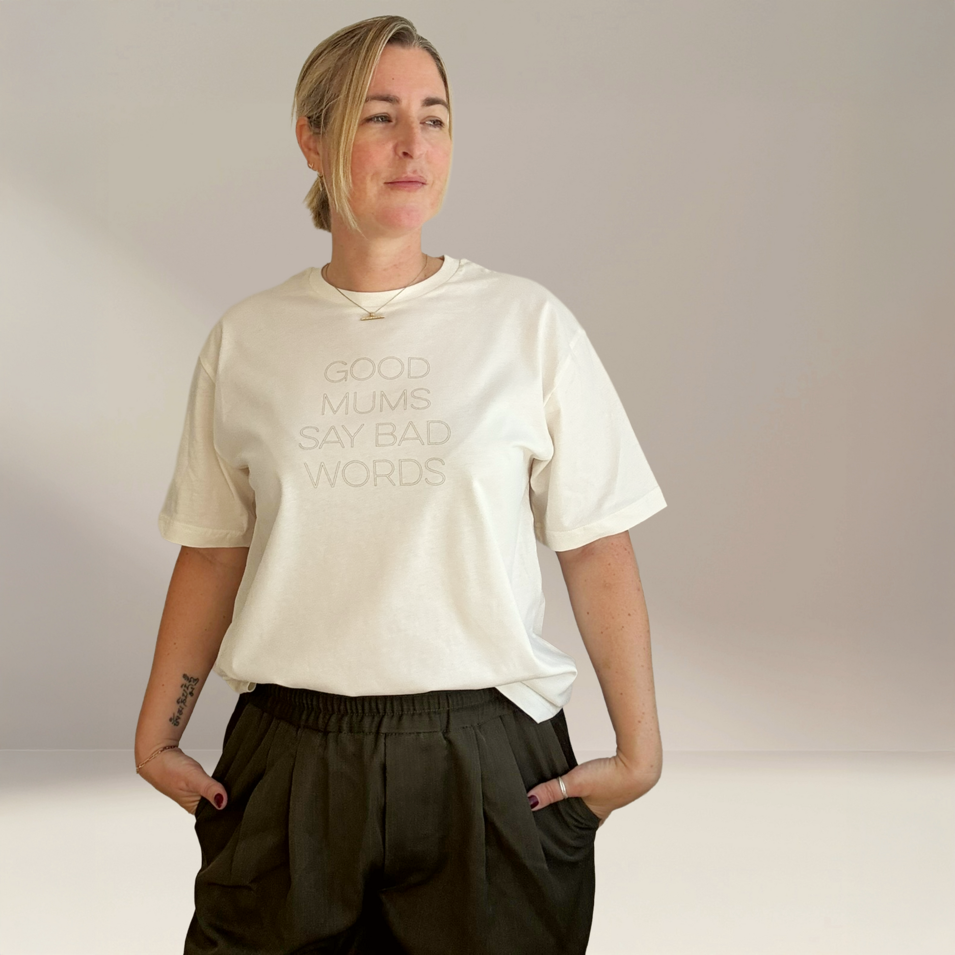 Good Mums... Relaxed Fit light T-Shirt - This is Mabel