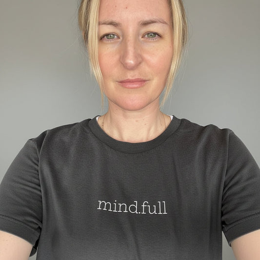 MIND.FULL unisex fit Organic Cotton T-shirt - This is Mabel